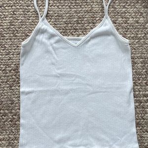 White tank (Brandy Melville)